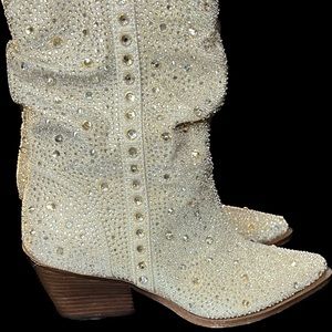 Cowboy bootsZellya Rhinestone Embellishment Western Boots
